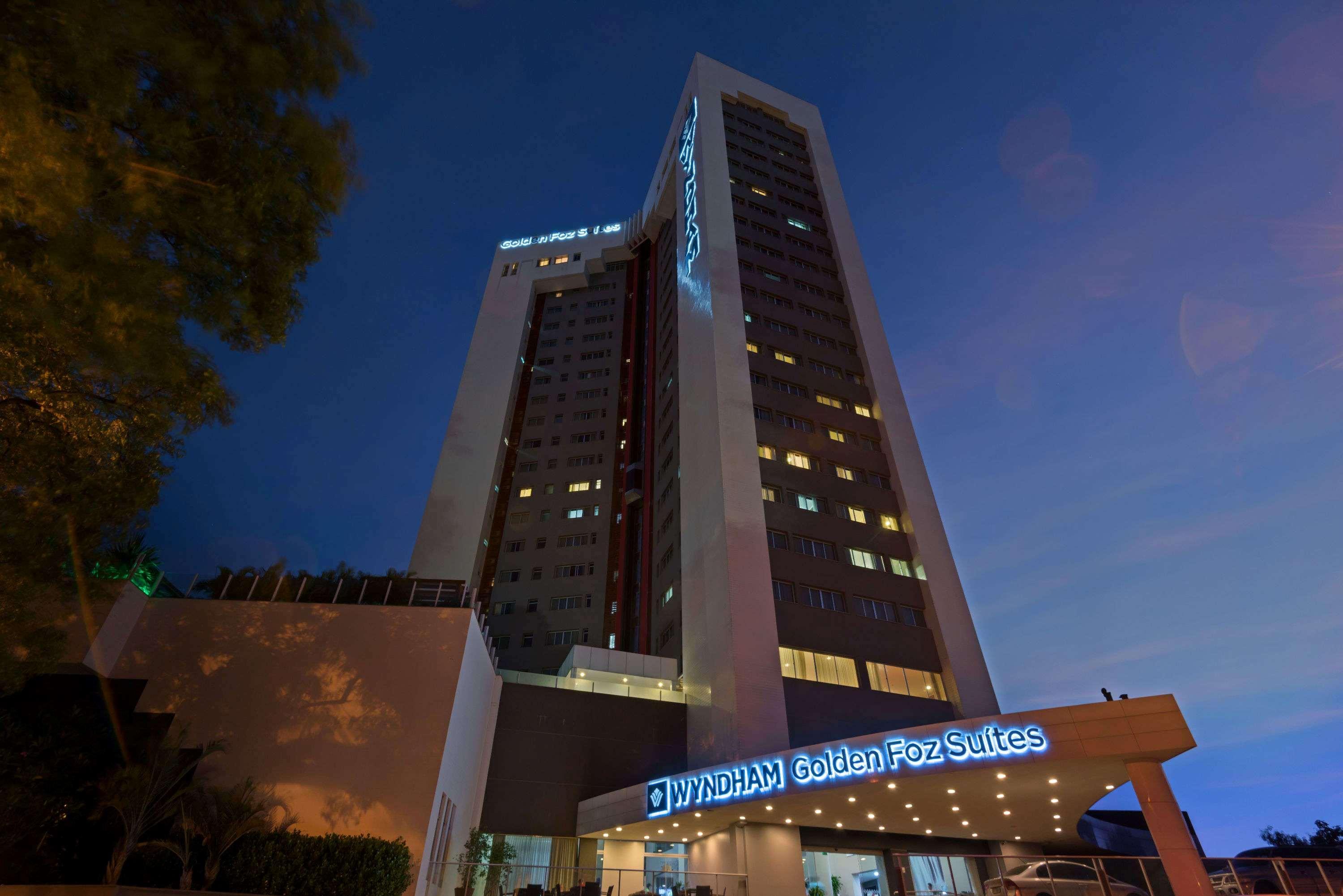 Wyndham Golden Foz Suites فوز دو إيغواسو المظهر الخارجي الصورة